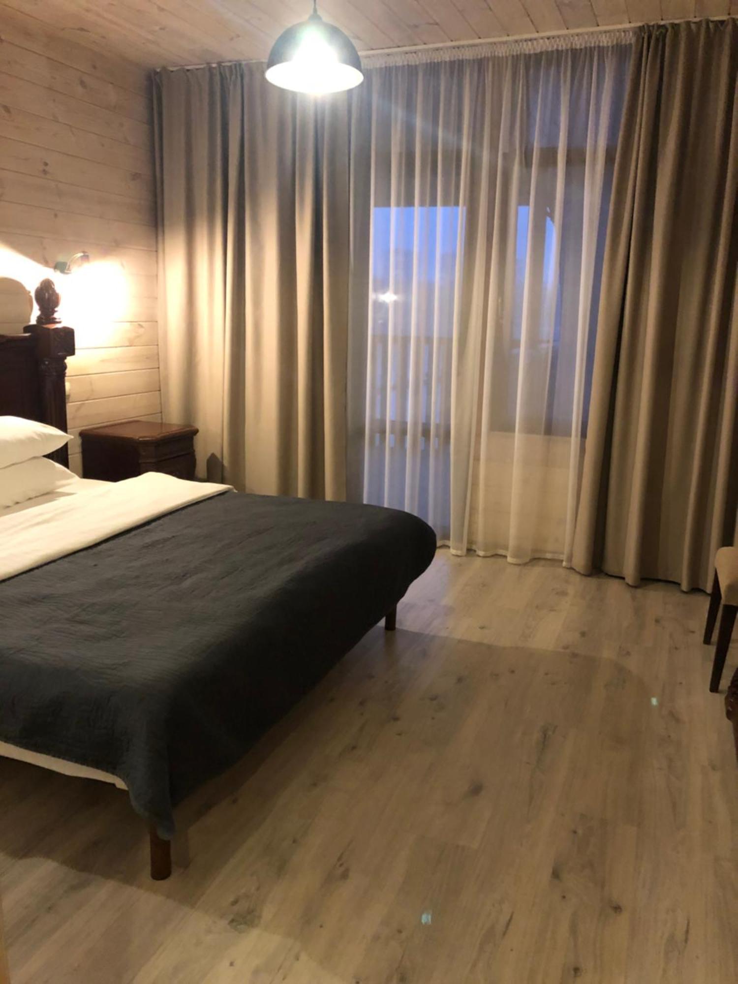 Hotel Fregat Kiev Bagian luar foto
