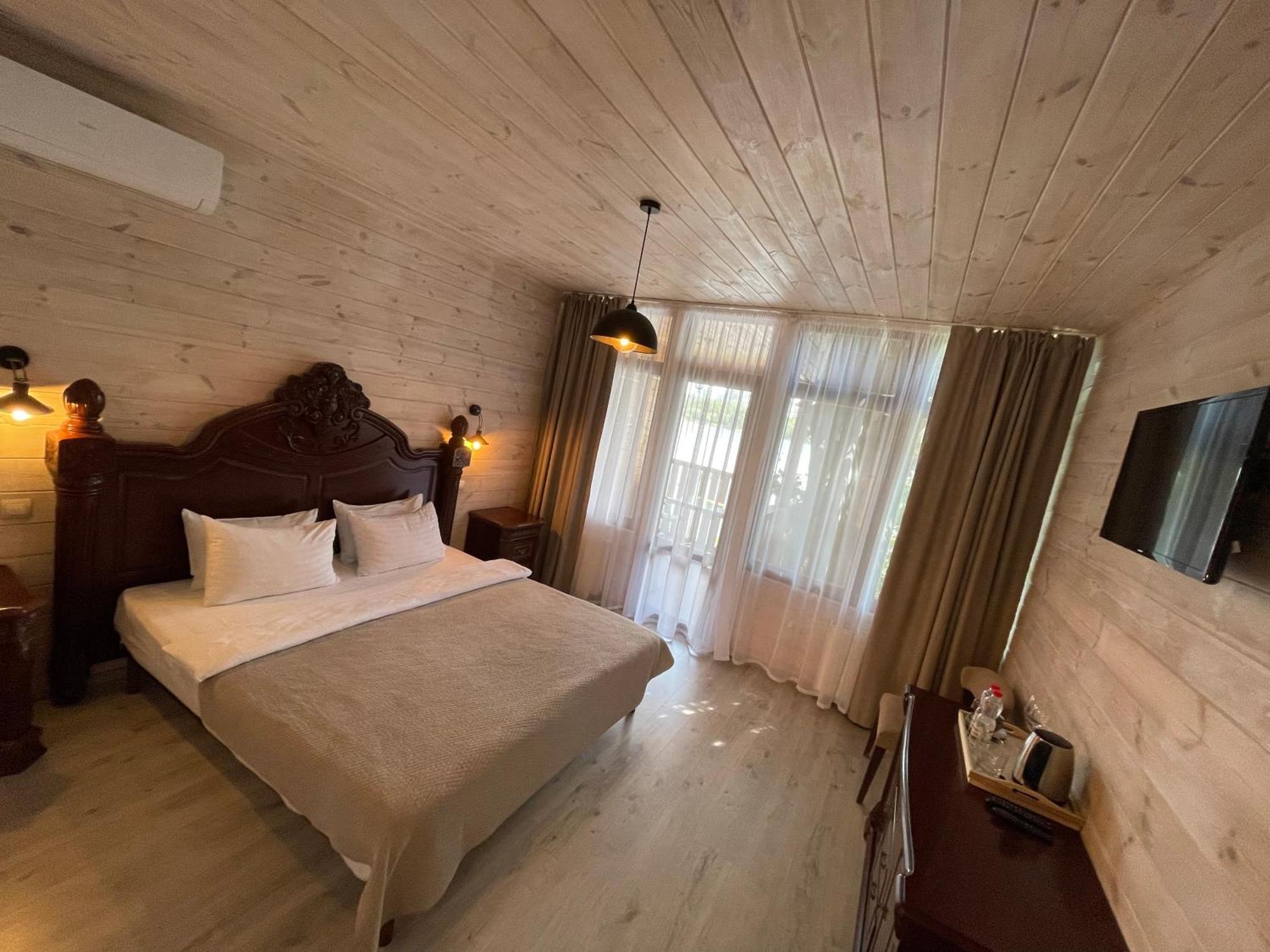 Hotel Fregat Kiev Bagian luar foto