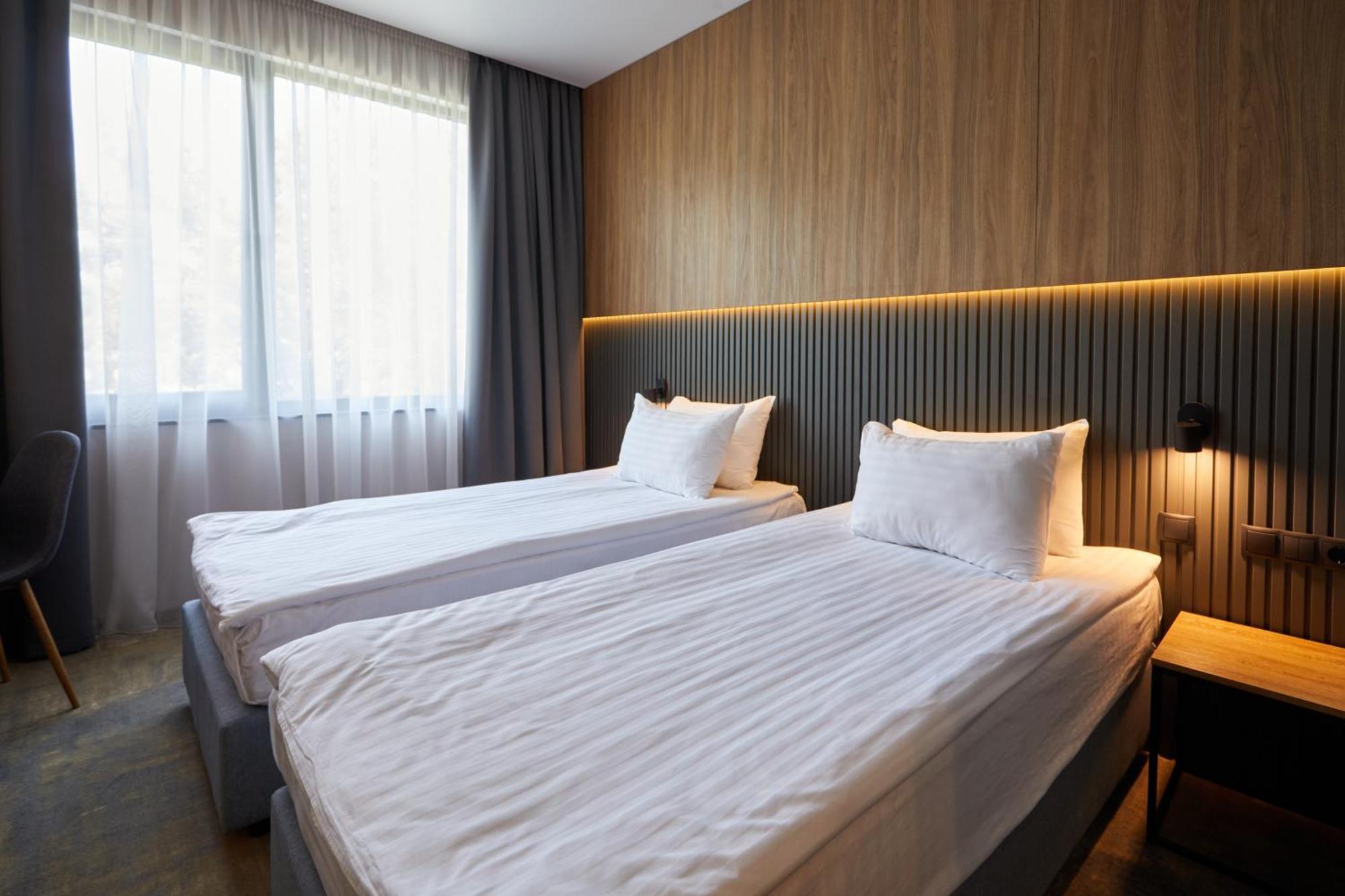 Hotel Fregat Kiev Bagian luar foto