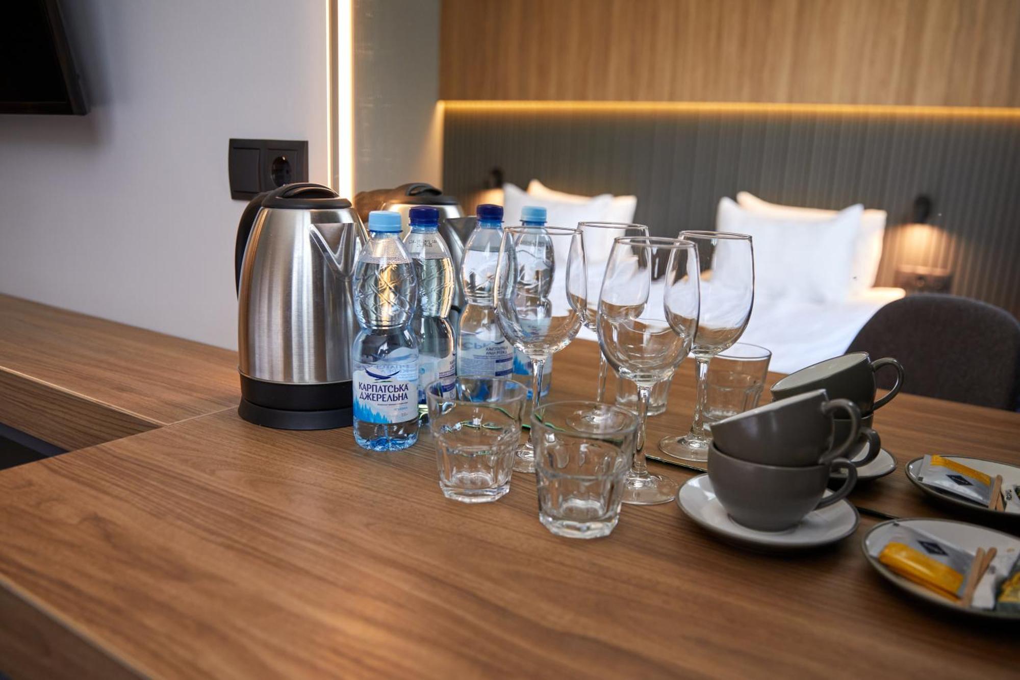 Hotel Fregat Kiev Bagian luar foto