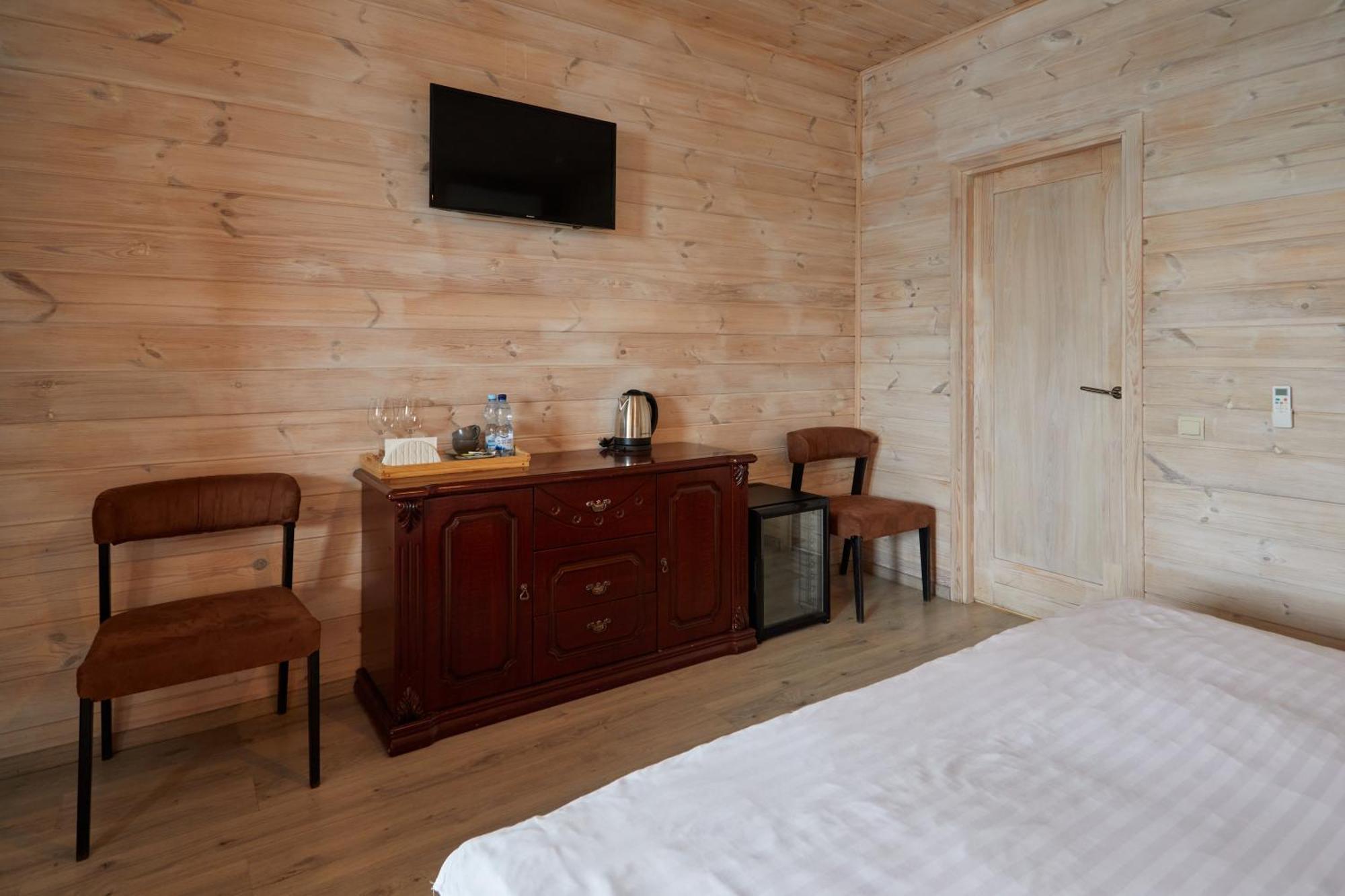 Hotel Fregat Kiev Bagian luar foto